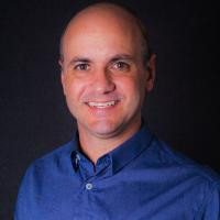 Tiago José Mores
